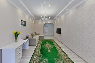 Апартаменты Apartments LUX 53/144 Нур-Султан Апартаменты с 1 спальней-1